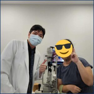 陳醫師與台南諾貝爾最後一位白內障病患合照