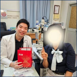 屏東眼科專科陳冠博醫師與微創白內障術友紀念照