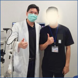 台南眼科專科陳冠博醫師與近視雷射術友溫馨合照