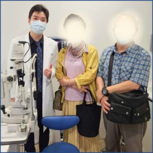 台南眼科專科陳冠博醫師與微創白內障術友紀念照